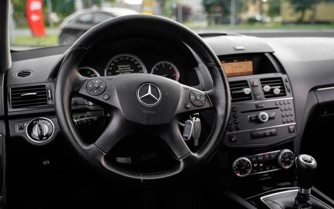 Mercedes-Benz Klasa C cena 23900 przebieg: 356000, rok produkcji 2010 z Żagań małe 254